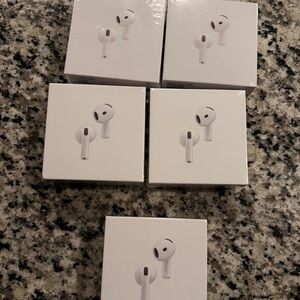 Apple AirPods Gen 3 (ANC) W/ Charging Case FACTORY SEALED BRAND NEW
